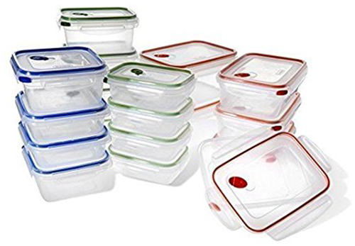 9. Rubbermaid Easy Find Lids Glass Food Storage Container