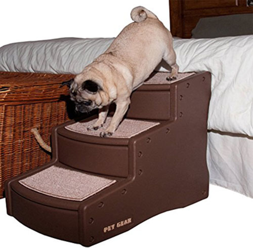 5. Pet Gear Easy Step III Pet Stairs