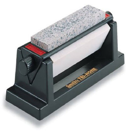 5. Smith's TRI-6 Arkansas TRI-HONE Sharpening Stones System