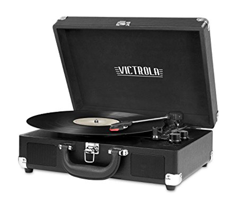 1. Innovative Technology 3-Speed Turntable