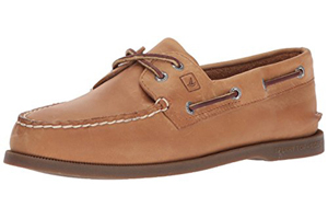 comfortable boat shoes for walking