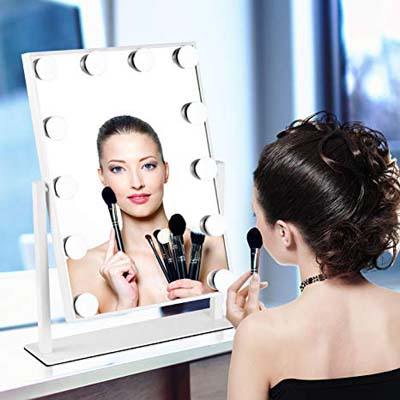 9. MRah Hollywood Makeup Mirror