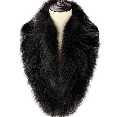 5. Dikoaina Extra Large Faux Fur Collar